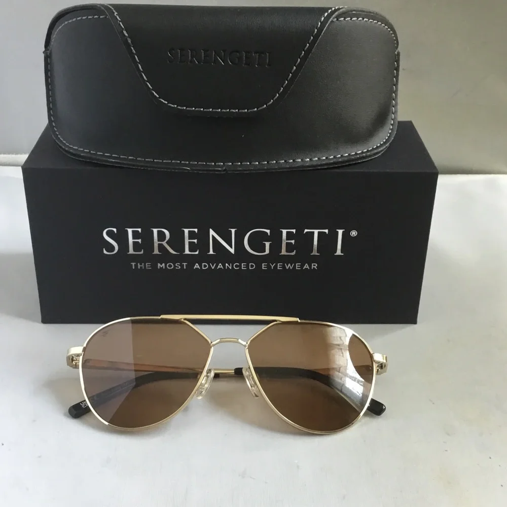 Serengeti Odell Men’s Polarized Driver.